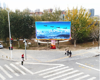 石林户外大屏广告投放要点。